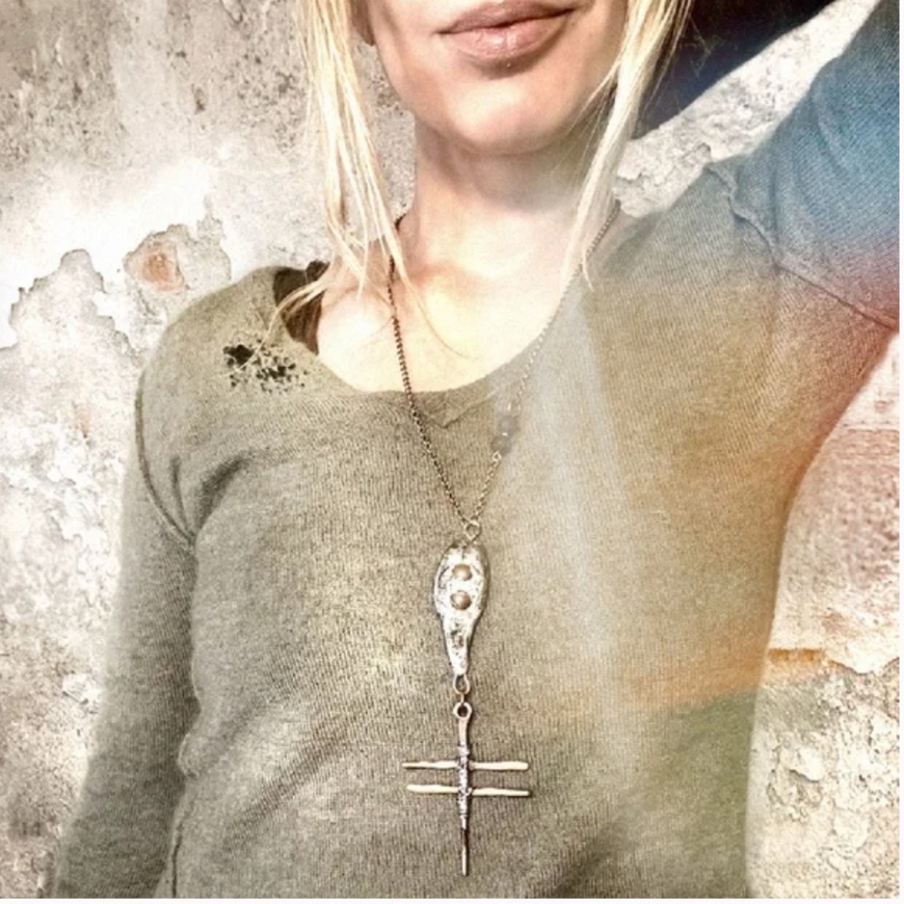 Magnolia Pearl cashmere sweater